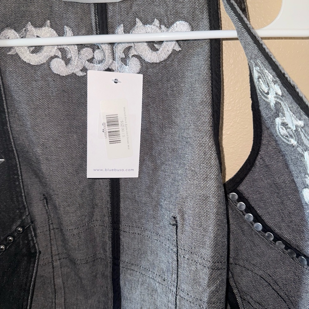 Blueb Embroidered Black Denim Vest - Picture 3 of 3